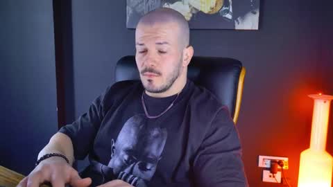 Snapshot of angeloeric chatting on January 2025 11:12:02 AM BlackWolf online show from January 2025 11:12:02 AM