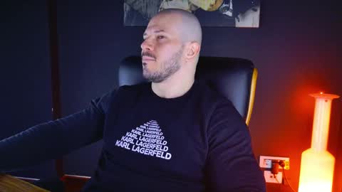 Snapshot of angeloeric chatting on January 2025 05:49:01 AM BlackWolf online show from January 2025 05:49:01 AM