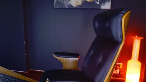 Snapshot of angeloeric chatting on February 2025 01:26:02 PM BlackWolf online show from February 2025 01:26:02 PM