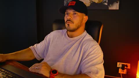 Snapshot of angeloeric chatting on September 2025 09:22:02 AM BlackWolf online show from September 2025 09:22:02 AM