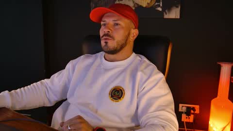 Snapshot of angeloeric chatting on October 2025 12:01:02 PM BlackWolf online show from October 2025 12:01:02 PM