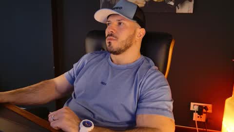 Snapshot of angeloeric chatting on February 2026 12:25:01 PM BlackWolf online show from February 2026 12:25:01 PM