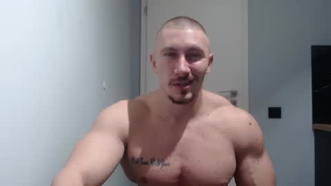  ------- SEX SHOW WITH GUYS AND GIRLS  MUSCLE SHOW online show from January 2025 06:28:01 PM