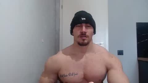  ------- SEX SHOW WITH GUYS AND GIRLS  MUSCLE SHOW online show from February 2025 10:15:01 AM