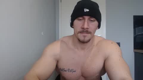  ------- SEX SHOW WITH GUYS AND GIRLS  MUSCLE SHOW online show from February 2025 09:56:02 AM