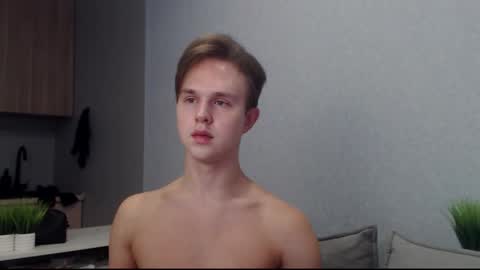 Angel online show from October 2025 09:59:01 AM