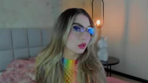 Snapshot of angelrose2323 chatting on July 2026 09:17:02 PM angelrose2323 online show from July 2026 09:17:02 PM