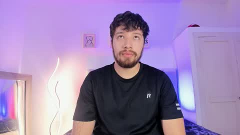 Angel online show from February 2026 05:44:01 PM