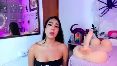 Angel  online show from October 2025 09:20:01 PM