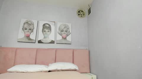 Angel  online show from March 2025 09:58:02 AM