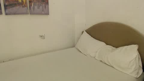 lucyblue online show from January 2026 09:41:01 PM