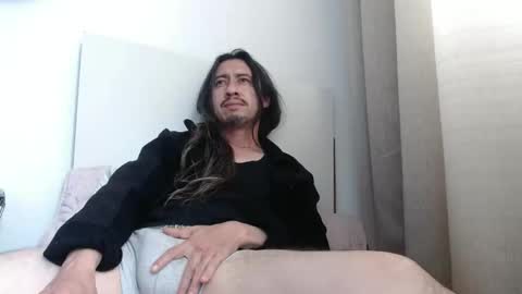 Snapshot of angeluxxxifer chatting on November 2025 04:06:02 PM angeluxxxifer online show from November 2025 04:06:02 PM