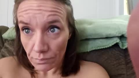 Snapshot of angelvanderpool71 chatting on January 2025 05:20:01 PM angelvanderpool71 online show from January 2025 05:20:01 PM