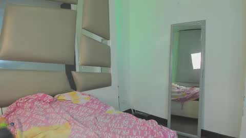 angely_js online show from March 2025 12:44:01 AM
