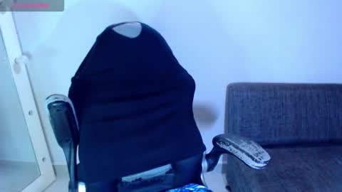 IG angie dreamgirl01 online show from February 2026 12:01:01 AM