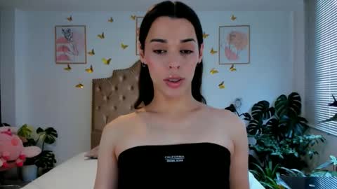 Anabella online show from April 2026 06:10:01 PM