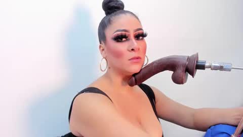 A N G I E.  online show from March 2025 09:54:02 PM