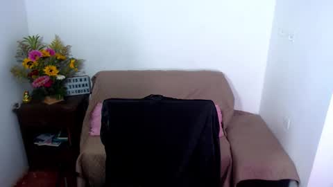 Angie y Andres online show from March 2026 02:50:02 AM