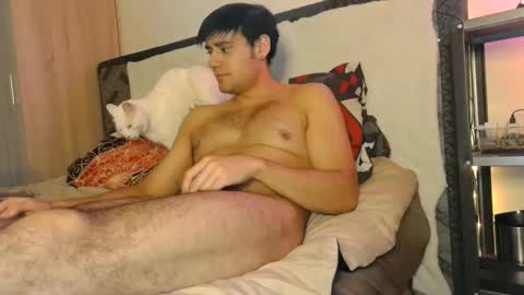 Snapshot of angrydeimos chatting on February 2025 03:10:02 AM Deimos online show from February 2025 03:10:02 AM