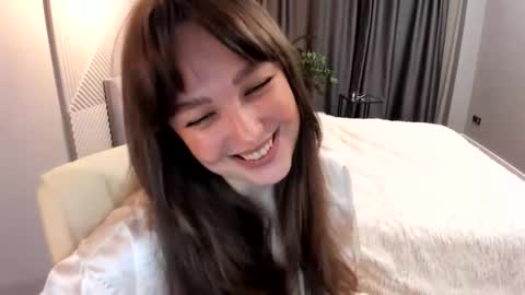 Kattie online show from October 2025 05:19:01 PM