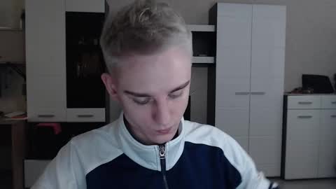 vodka online show from February 2025 04:52:02 AM