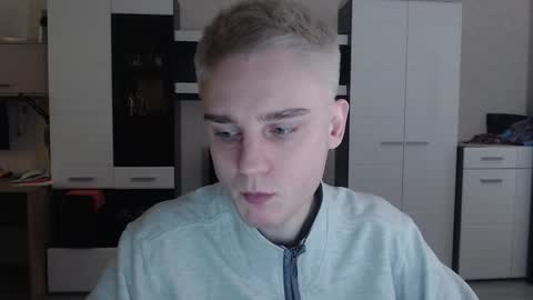 vodka online show from February 2025 04:43:01 AM