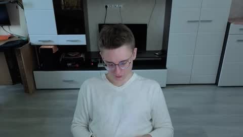 vodka online show from November 2025 06:01:01 AM