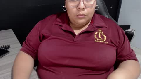 angy online show from February 2025 01:11:01 PM