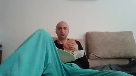 Snapshot of anhel187 chatting on March 2025 09:33:02 AM anhel187 online show from March 2025 09:33:02 AM