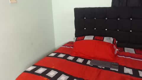 ani_steveson online show from October 2025 05:08:01 AM