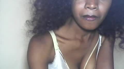 Snapshot of anicha_69 chatting on June 2026 09:19:02 AM anicha_69 online show from June 2026 09:19:02 AM