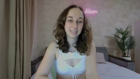 anikabloom online show from January 2025 05:08:02 AM