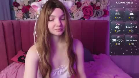 Alica online show from November 2025 02:21:01 AM