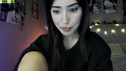 Anisa Moan from LovenseWet from Tip MenuOpen for Private online show from September 2025 03:40:01 AM