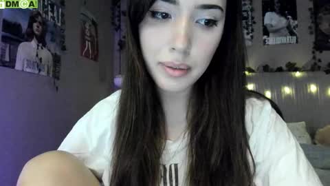 Anisa Moan from LovenseWet from Tip MenuOpen for Private online show from September 2025 04:16:01 AM