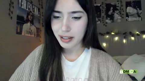 Snapshot of anisa_sweet chatting on February 2026 04:44:01 AM Anisa Moan from LovenseWet from Tip MenuOpen for Private online show from February 2026 04:44:01 AM