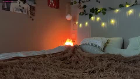 Snapshot of anisa_sweet chatting on February 2026 05:55:01 AM Anisa Moan from LovenseWet from Tip MenuOpen for Private online show from February 2026 05:55:01 AM