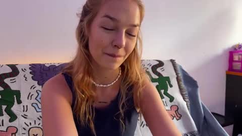 Snapshot of anita__hills chatting on February 2025 12:52:02 AM anita__hills online show from February 2025 12:52:02 AM