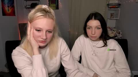 anita_love3 online show from February 2026 02:01:02 PM
