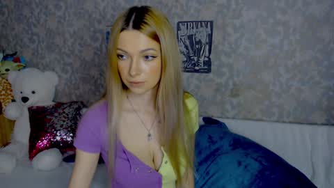 anita_moon_ online show from December 2024 09:22:01 PM