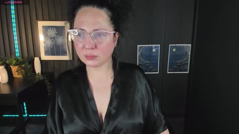 Snapshot of anita_muse chatting on January 2025 01:42:02 PM Anita online show from January 2025 01:42:02 PM