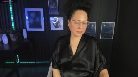 Snapshot of anita_muse chatting on January 2025 10:55:02 PM Anita online show from January 2025 10:55:02 PM