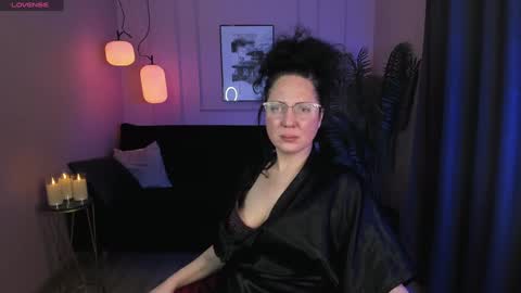 Snapshot of anita_muse chatting on January 2025 09:13:01 PM Anita online show from January 2025 09:13:01 PM