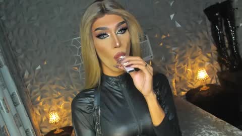 Miss Ann online show from January 2025 10:32:02 AM