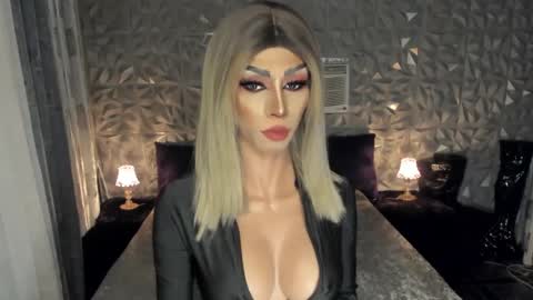 Miss Ann online show from February 2025 11:01:02 AM