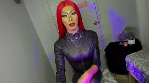 Miss Ann online show from September 2025 07:03:01 PM