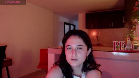 Snapshot of anitafox_ chatting on December 2024 10:37:01 PM Anitafoxx online show from December 2024 10:37:01 PM
