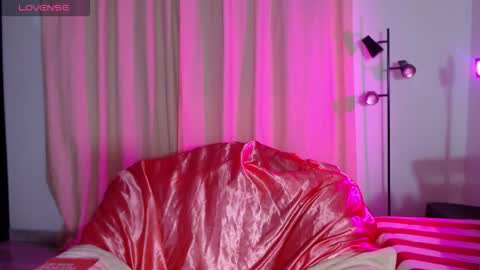 Anitafoxx online show from February 2026 11:39:01 PM