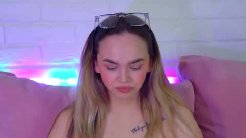 AnitaVenture online show from March 2026 05:18:01 PM