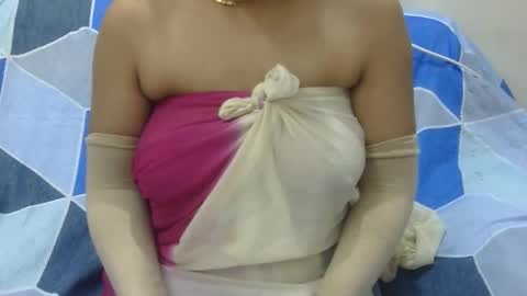 Snapshot of anjali_dogra786 chatting on October 2025 10:24:01 AM anjali_dogra786 online show from October 2025 10:24:01 AM